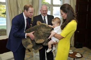 Prince George was welcomed to Admiralty House by Australian Governor-General Sir Peter Cosgrove2.jpg